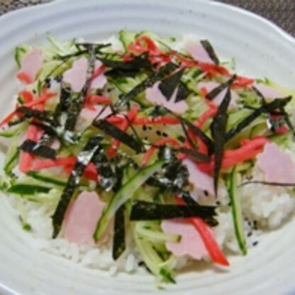 mimiさんこんばんは～♪
高野豆腐のちらしなのに肝心の高野豆腐なしですみません<(_ _)>ある食材で作りました。ちらし寿司美味しかったですよ（*^_^*）